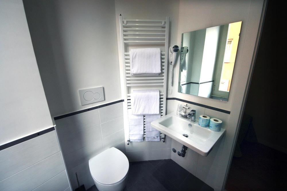 Hotel Saturnia Rome