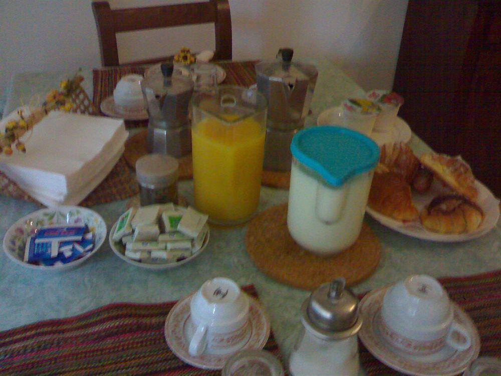 Bed & Breakfast Domus Cornelia Rome