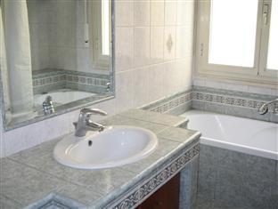 Titina Guest house