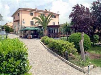 Casale De Santis 2* Rome