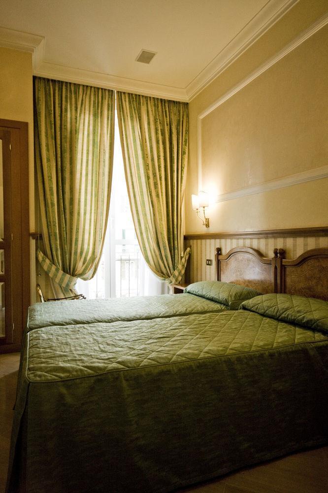 Donatello Hotel 3*