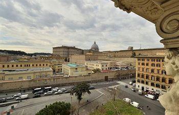 A Picture Of 2* Rome