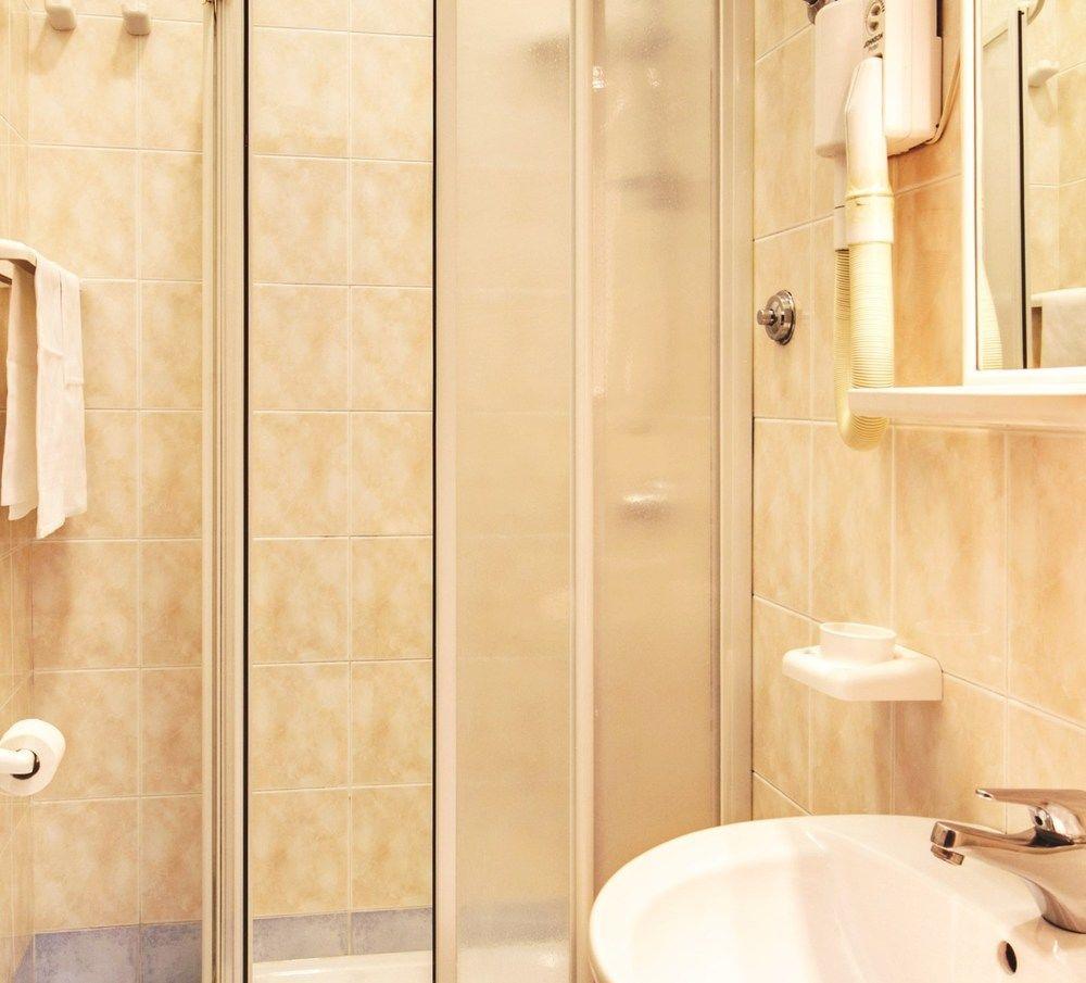 Salandra Guest house