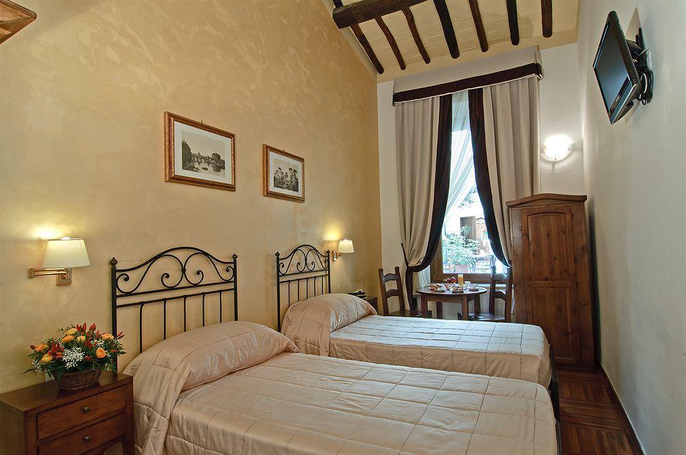 Le Clarisse Trastevere Guest house 3*