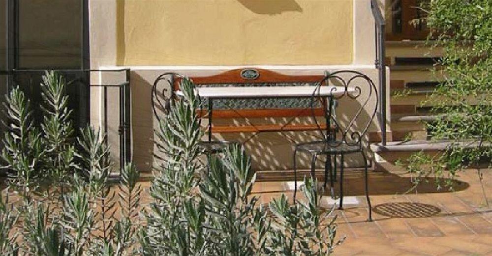 Le Clarisse Trastevere Guest house 3*