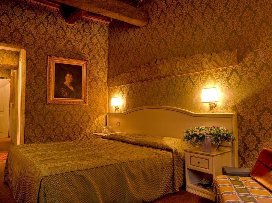 Residenza Canova Tadolini - Guest house