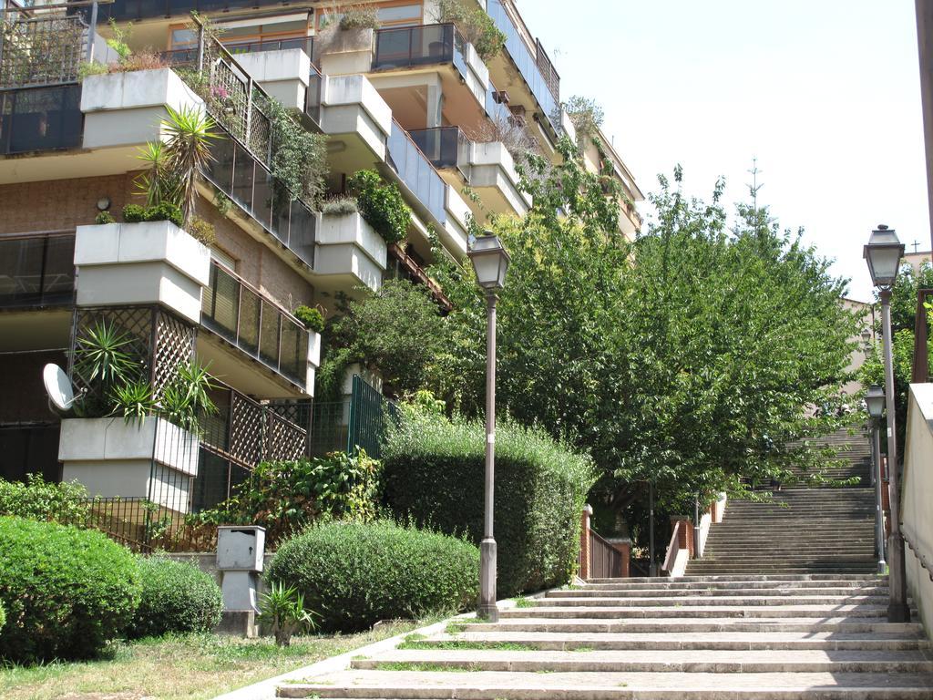 Casa Vacanze Ferrari Al Vaticano Holiday home Rome