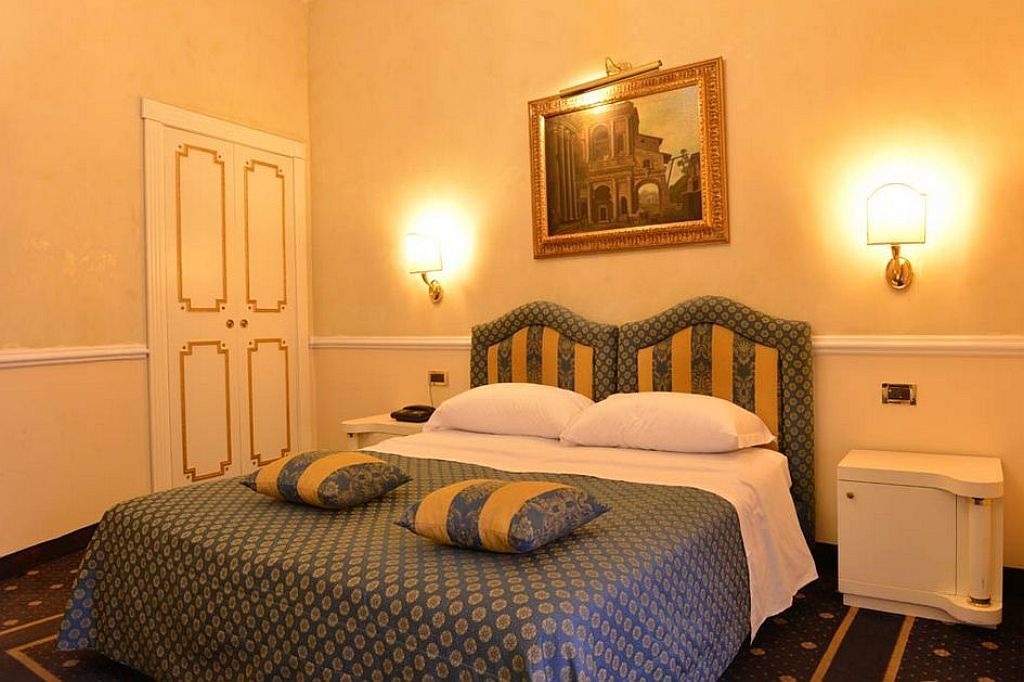Traiano 4*
