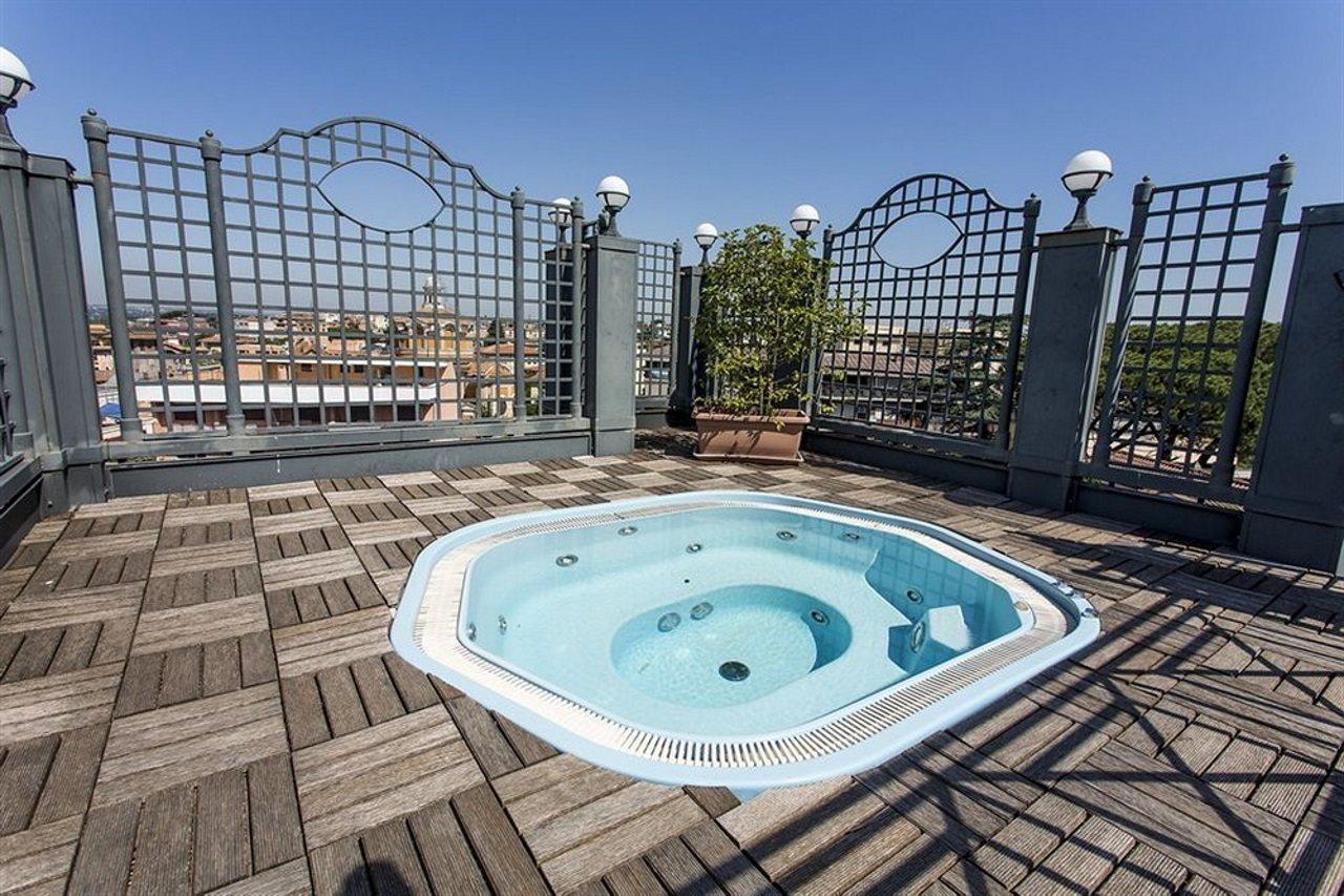 Hotel Sunrise 4*