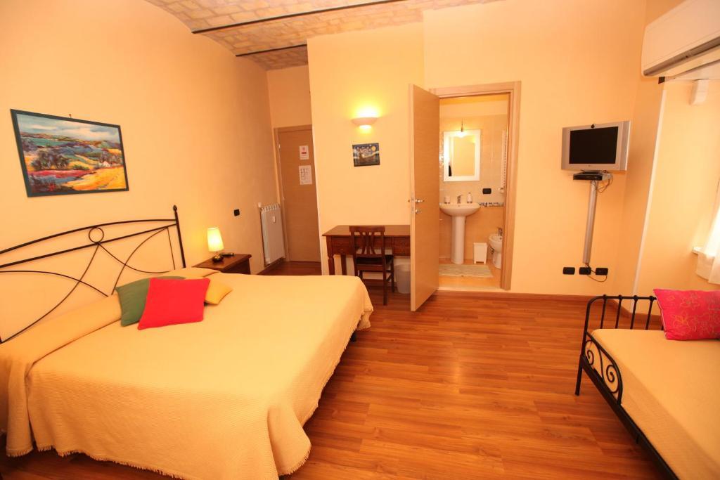 A Ca Degli Equi Guest house 2*