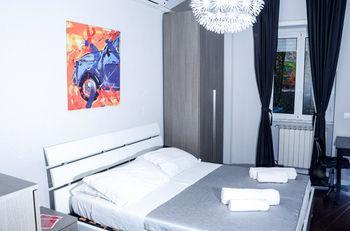 Brothers And Sisters Bed And Breakfast Rome
