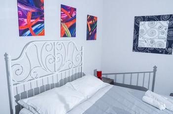 Brothers And Sisters Bed And Breakfast Rome