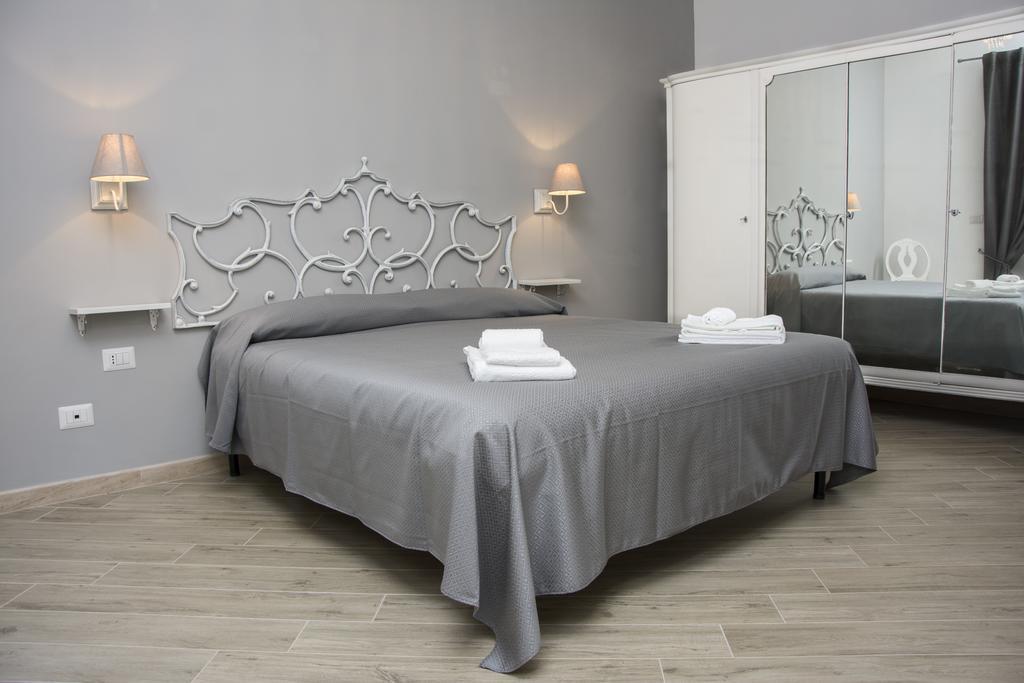 Apartment Gens Claudia, Vatican Luxury *