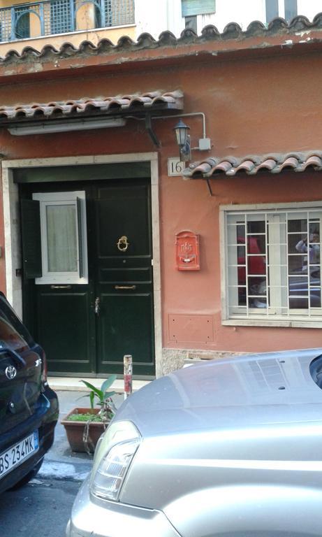 Affittacamere La Casetta Di Paola *