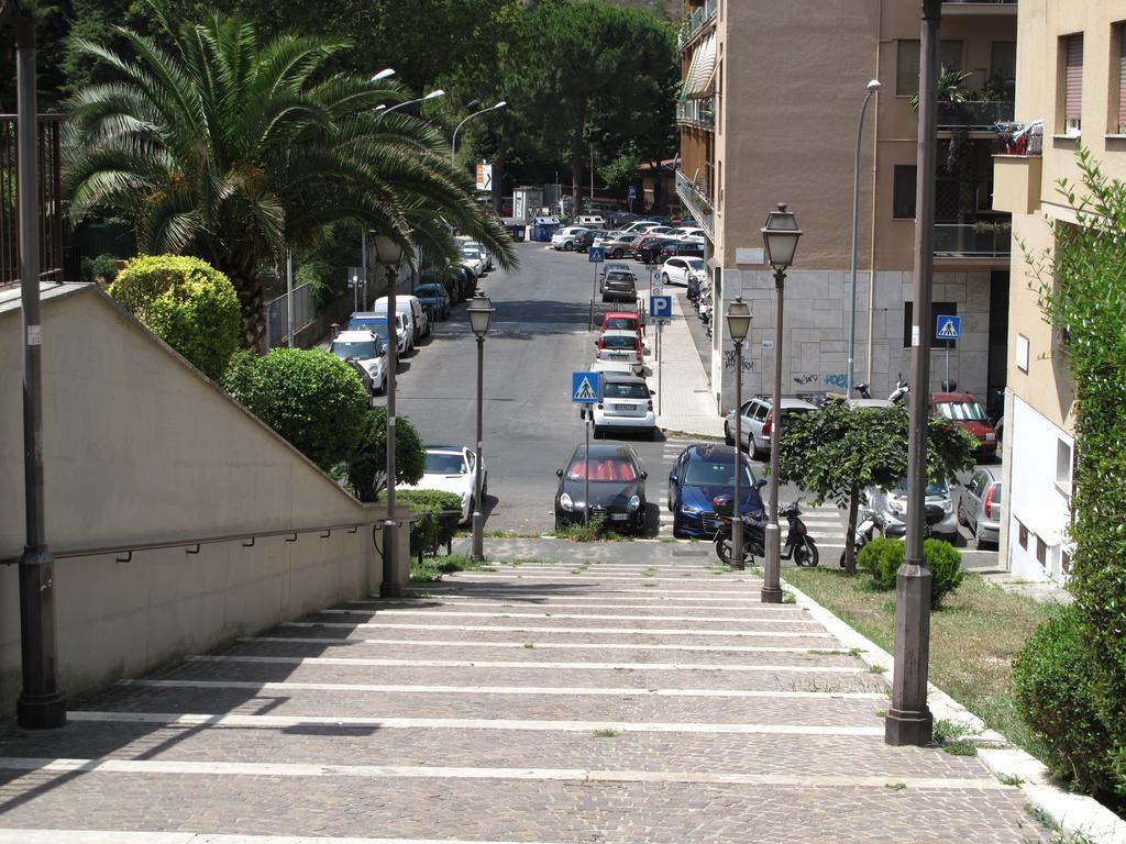 Casa Vacanze Ferrari Al Vaticano Holiday home Rome