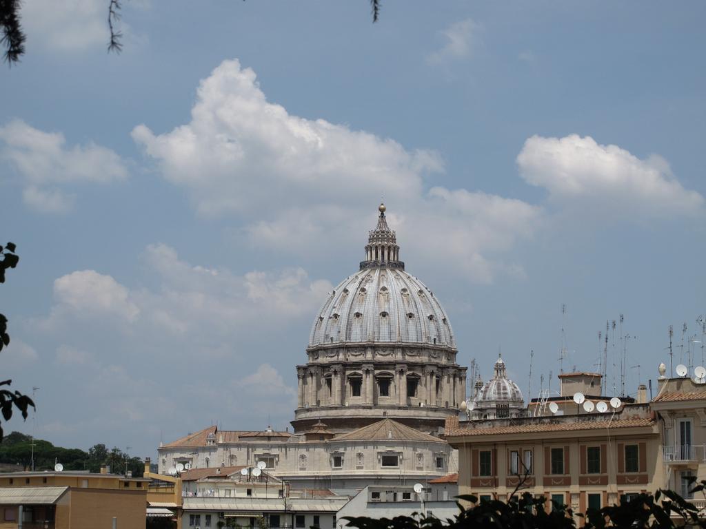Casa Vacanze Ferrari Al Vaticano Holiday home *