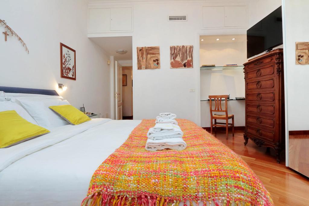 Apartment Luxury House Borghese Rome