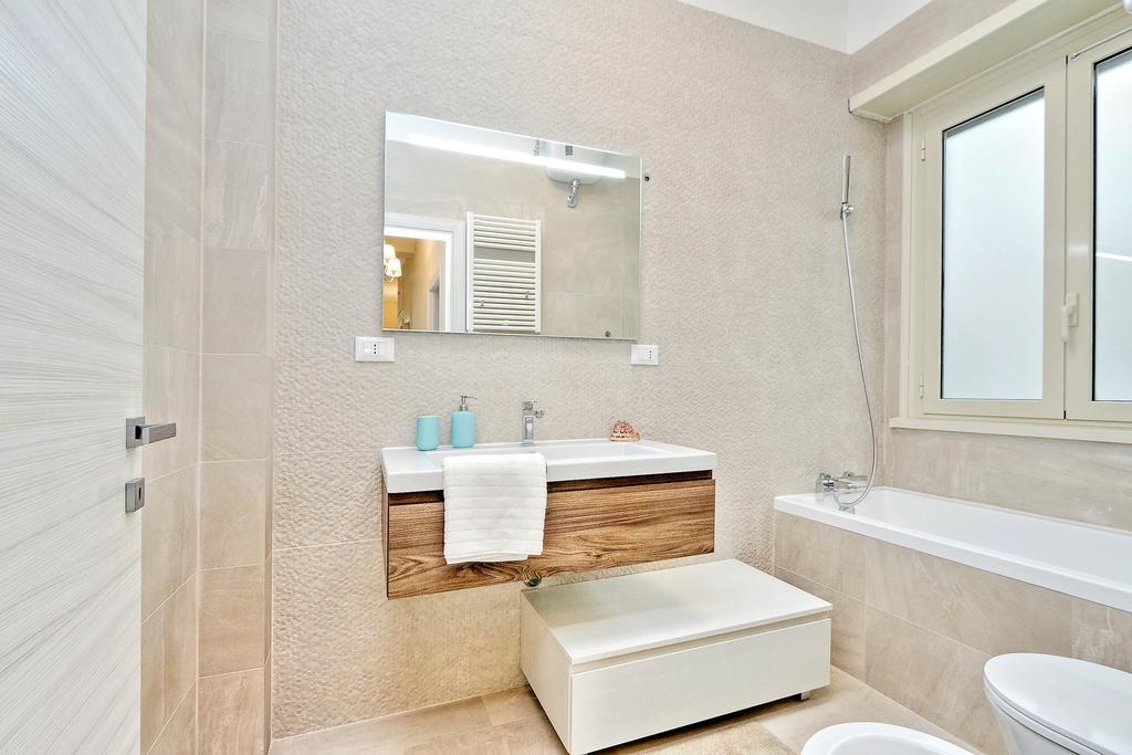 Di 130 M² Con 3 Appartamento