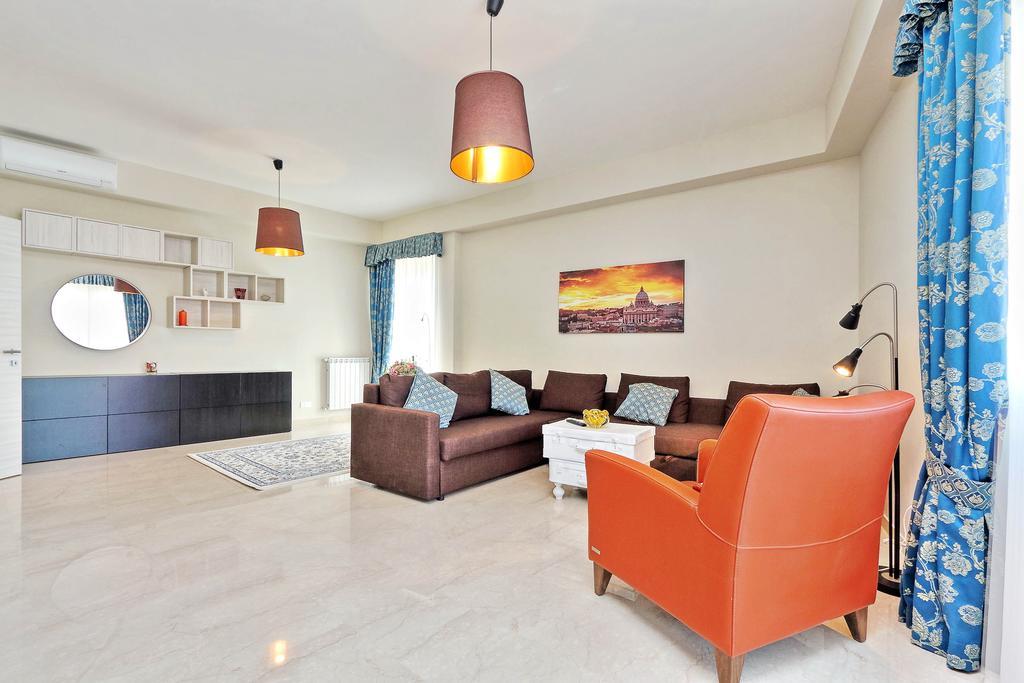 Appartamento Di 130 M² Con 3 Roma