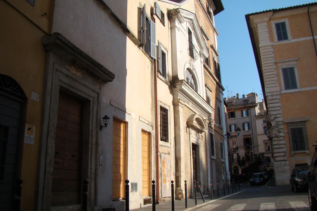 Myrome Navona