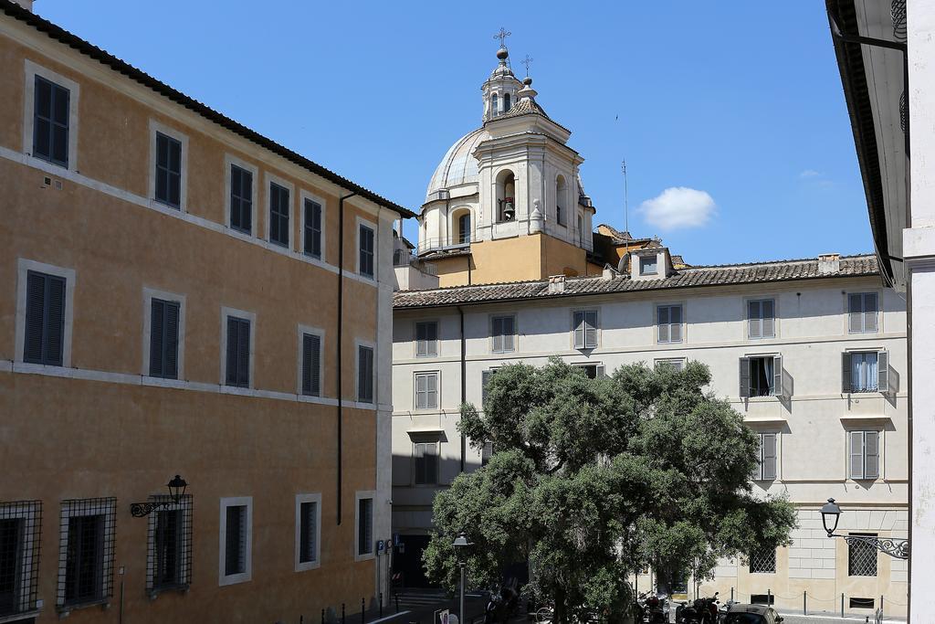 Myrome Navona