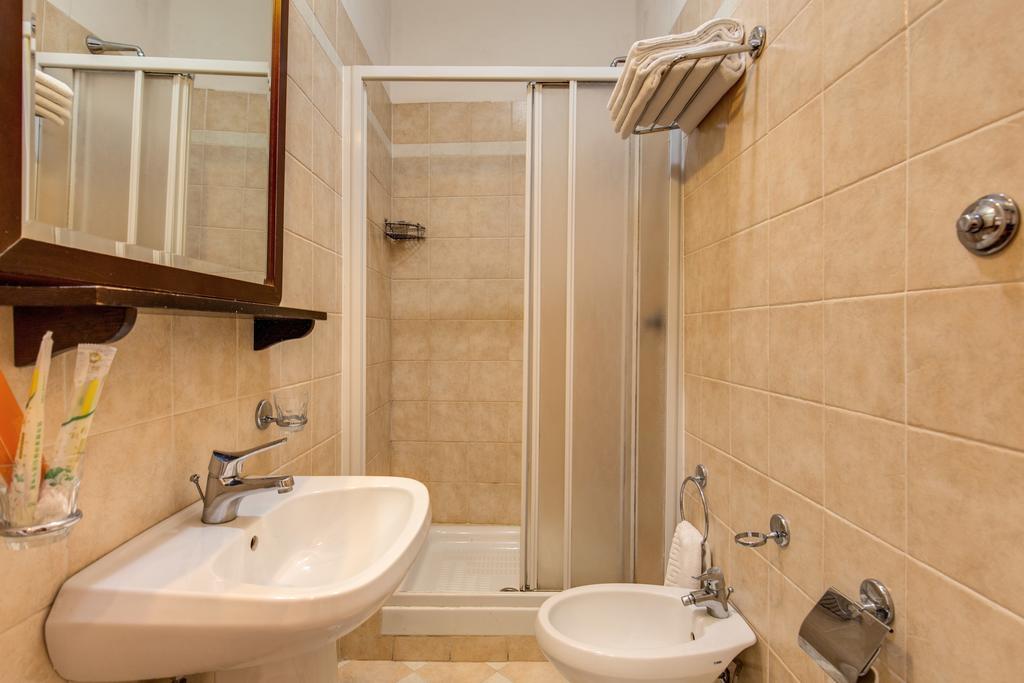 Guest house New Albatros Checkin Portafortuna Guesth House Rome