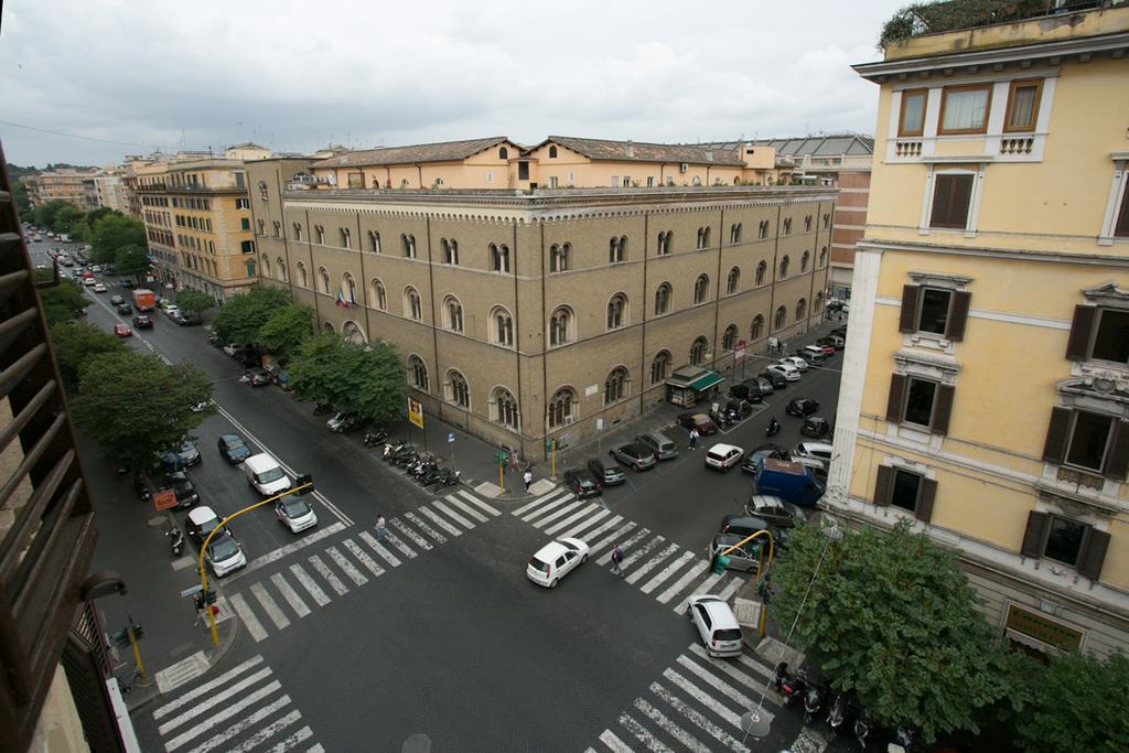 Near The Vatican Apartment Rome
