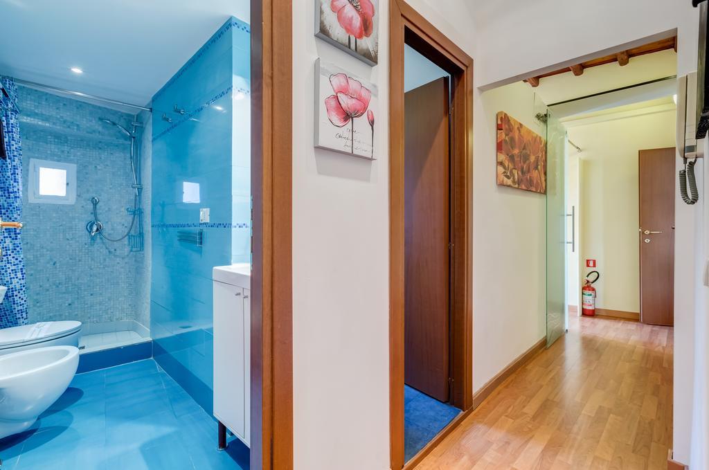 The Librari Apartment *