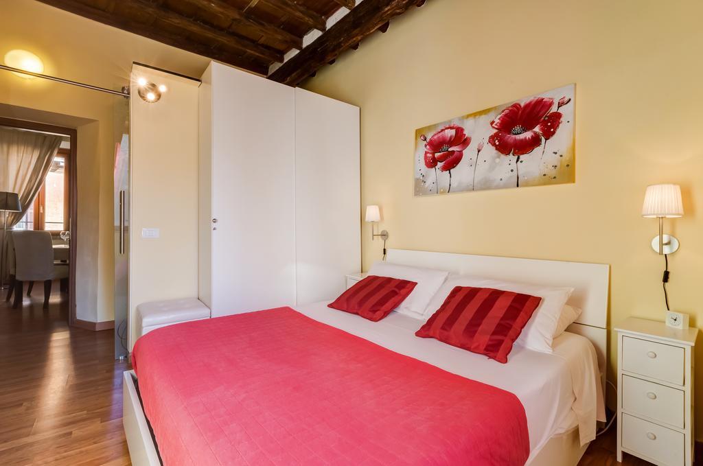The Librari Apartment