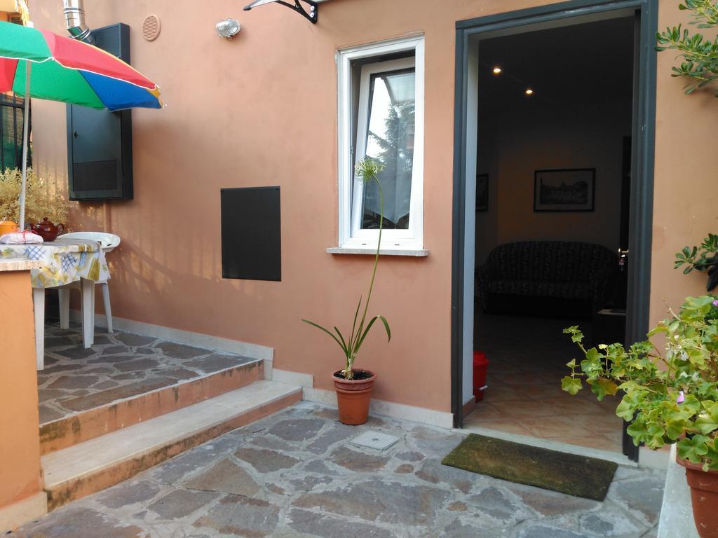 B&B Glicini Rome