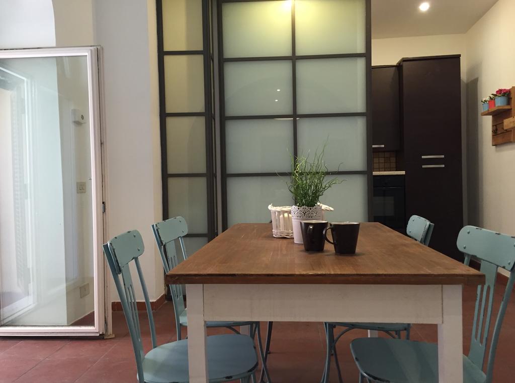 Apartment Inside Trastevere, Apt With Terrace