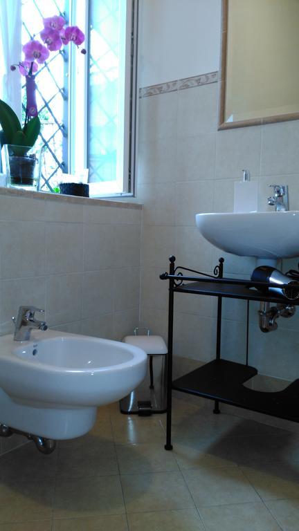 B&B Glicini Bed & Breakfast
