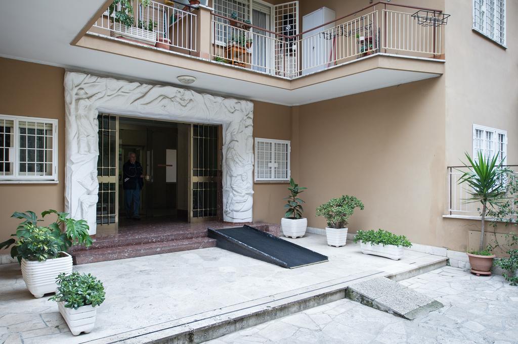 Amici Miei Apartment *