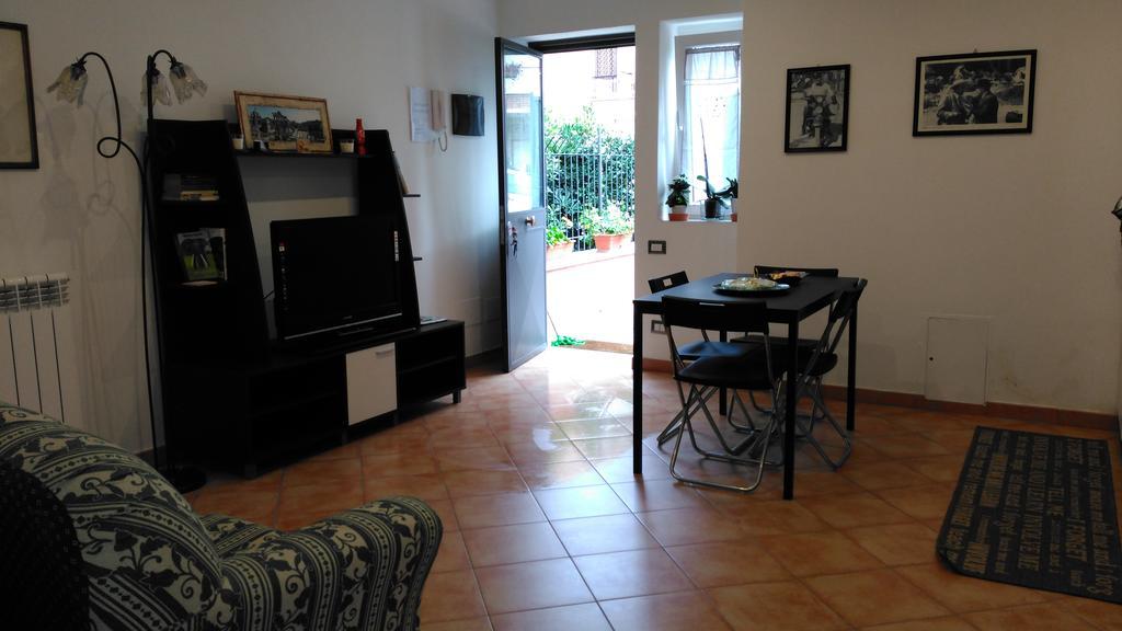 B&B Glicini Bed & Breakfast Rome
