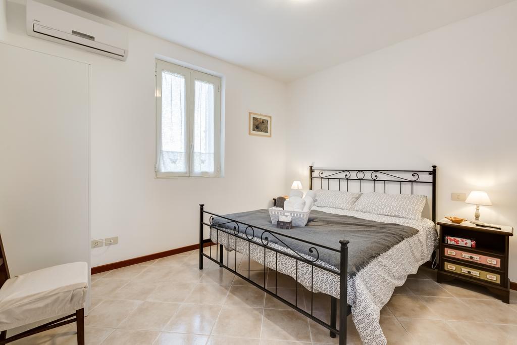 Grappoli Di Sole Farm stay Rome