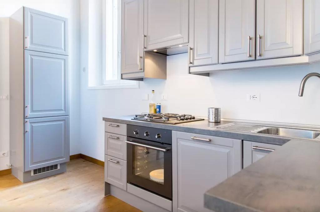 Apartment Elegant Near The Vatican And Piazza Navona Rome