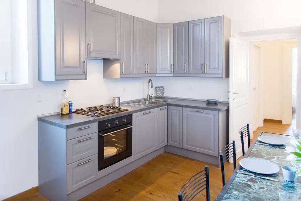 Apartment Elegant Near The Vatican And Piazza Navona