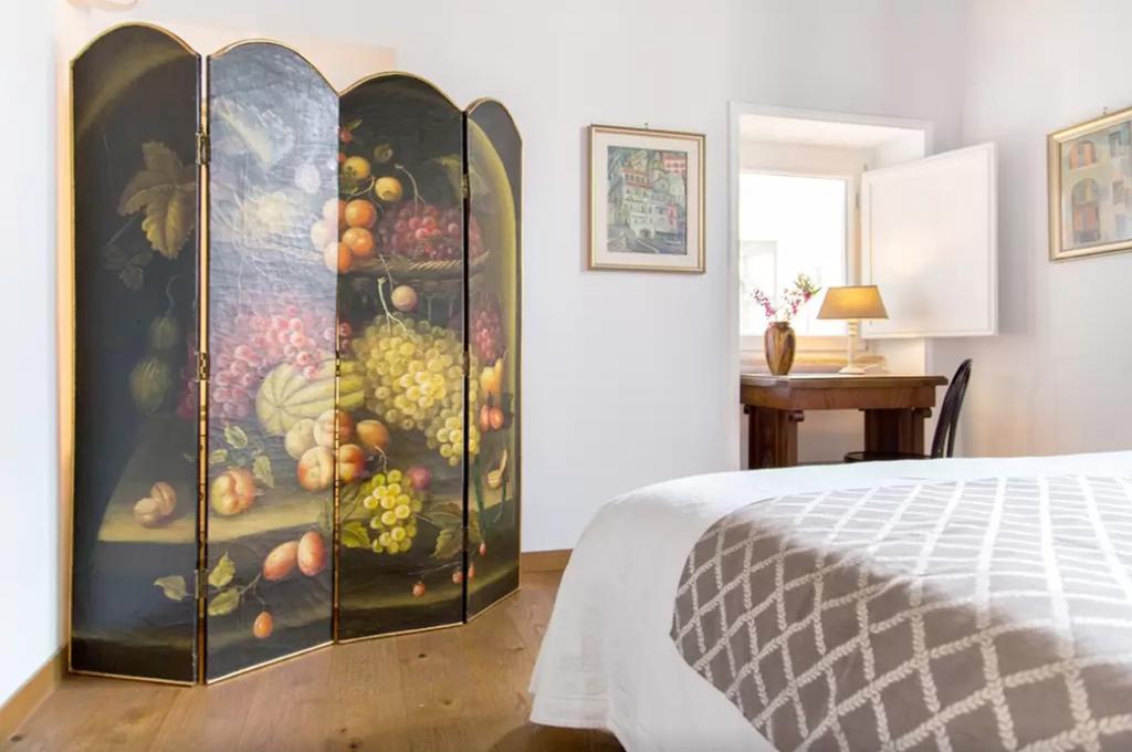 Elegant Near The Vatican And Piazza Navona Apartment