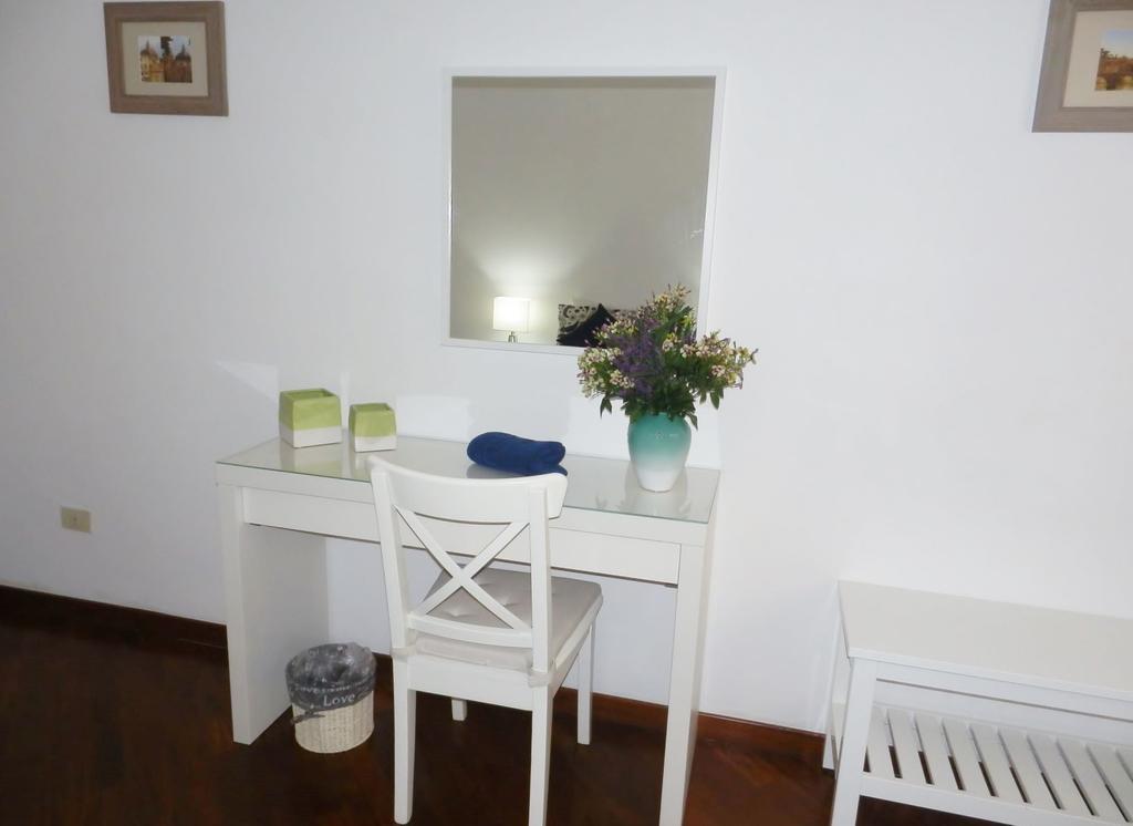 Apartment Casa Vacanze Ricordi Romani *