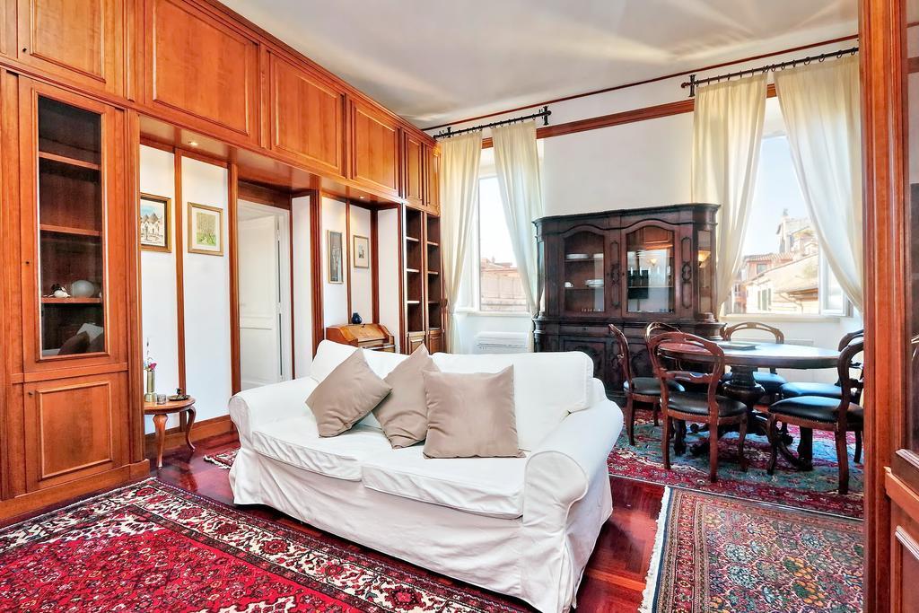 Pantheon Family Romantic Suite Rome