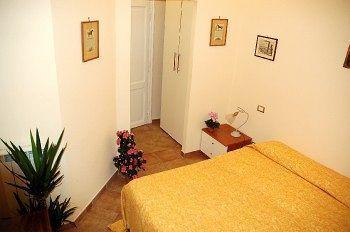 Domus Romana Guest house 4*