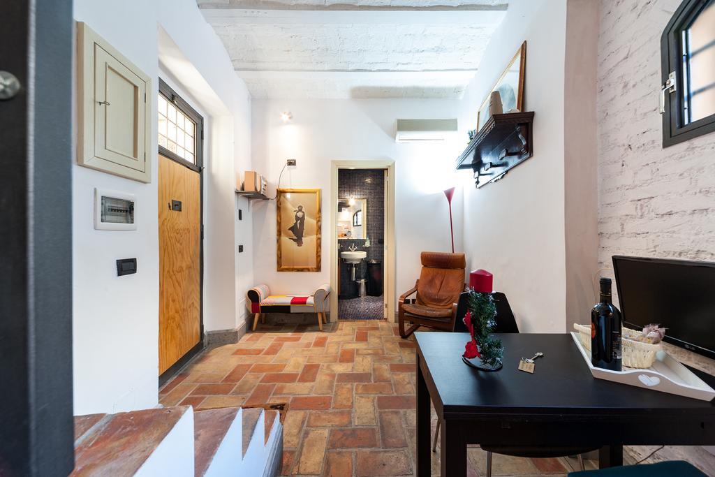 Tridomus Trastevere Rome