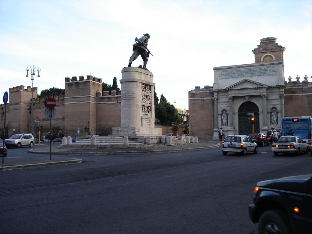Bed & Breakfast San Michele A Porta Pia Rome