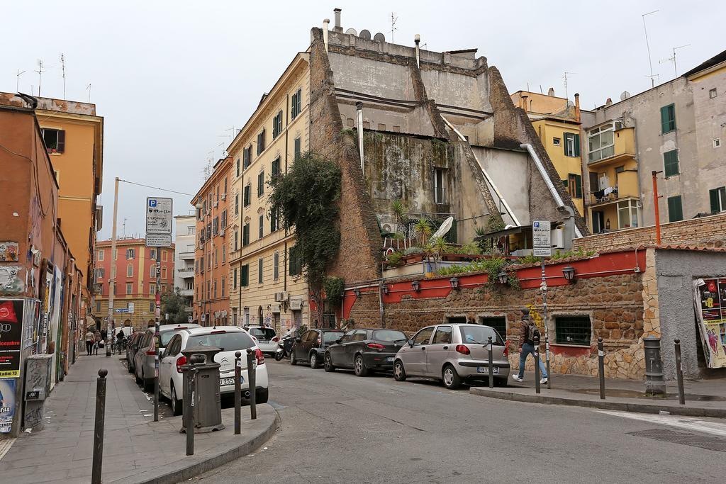 Campani 13 Rome