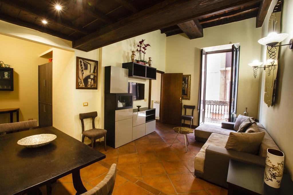 Apartment Crispi