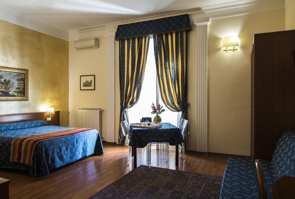 Bed & Breakfast Rosmini 2*