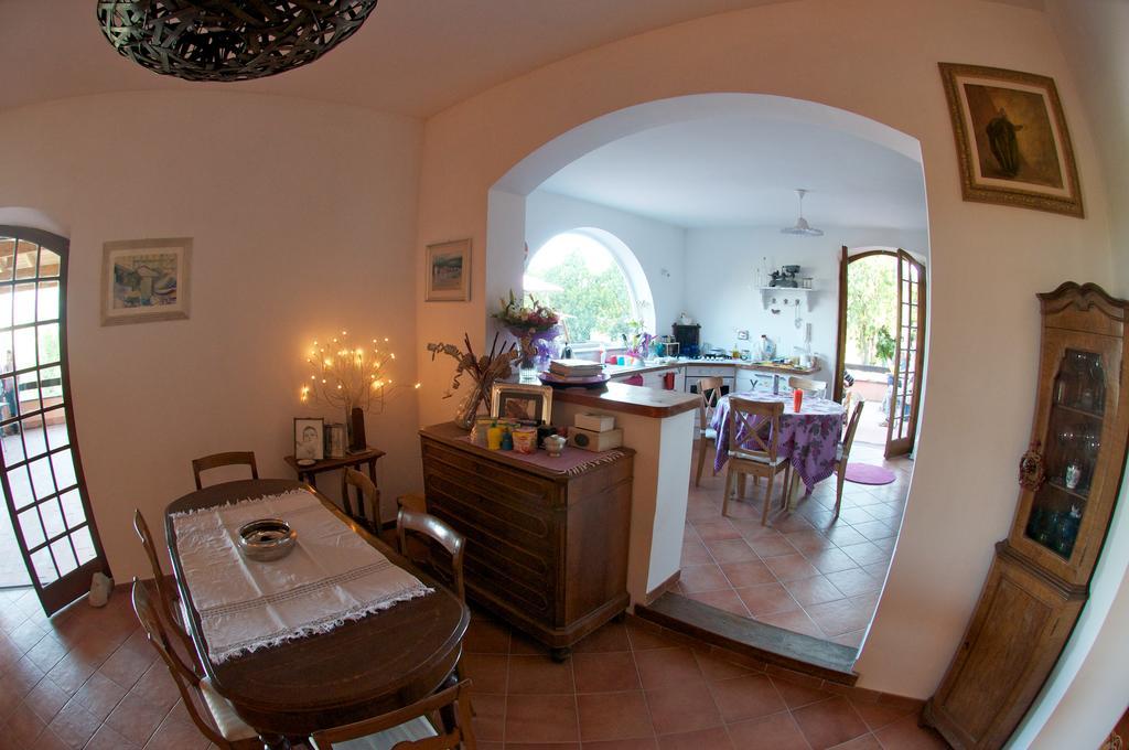 Il Casale Dell'ara Delle Rose Bed & Breakfast