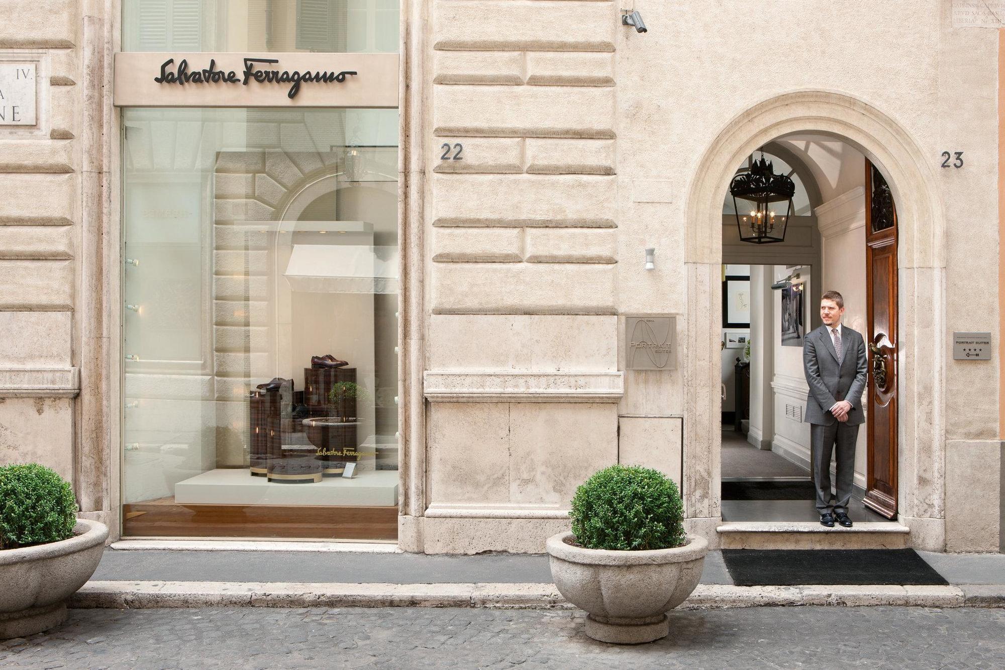 Aparthotel Portrait Roma - Lungarno Collection 5*