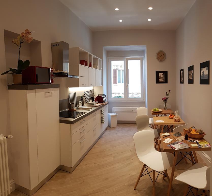 Bed & Breakfast Roman Suite Guest House *
