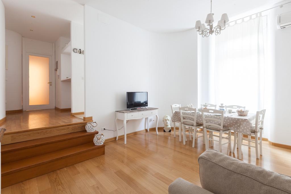 Apartment La Maison Des Fleurs Rome